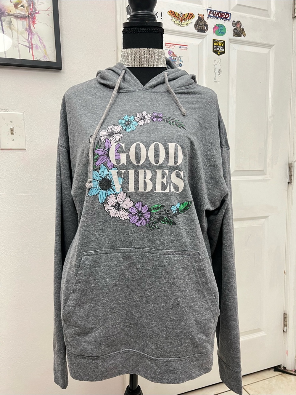Good Vibes Floral Pullover Hoodie - Gray